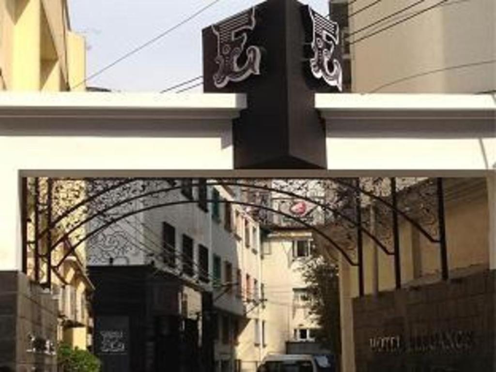 Elegance Bund Hotel Shanghai
