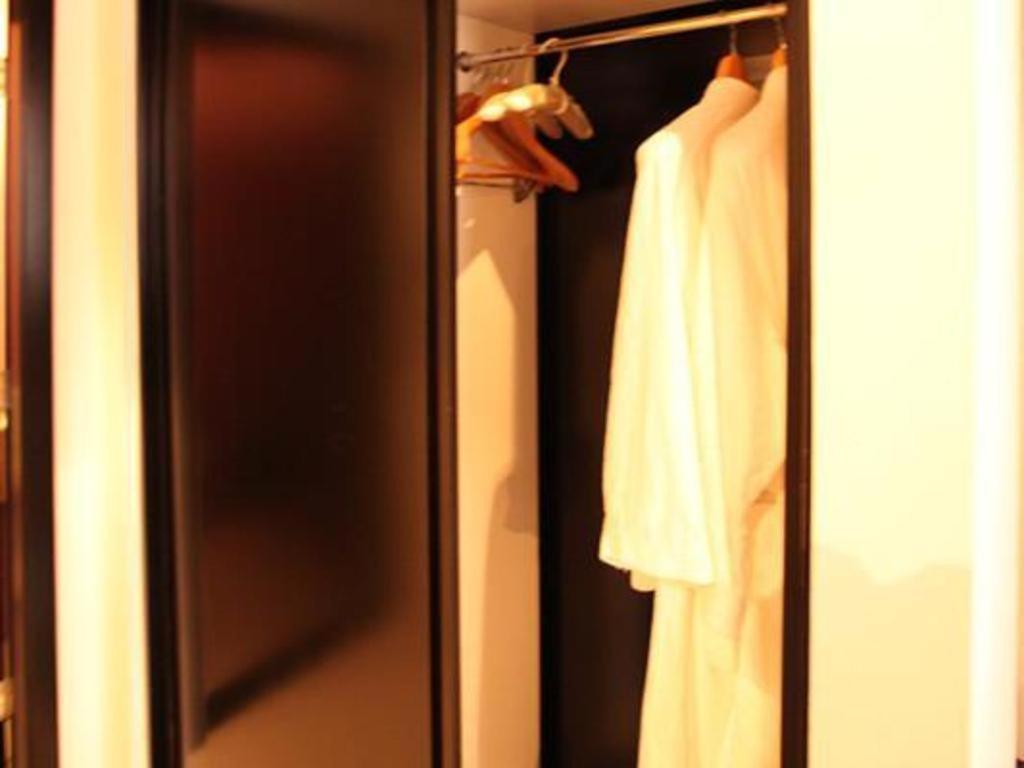 Elegance Bund