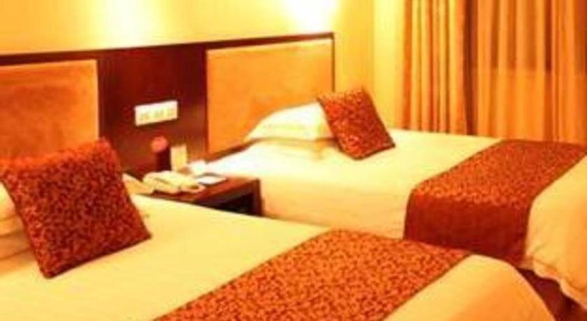 Hotel Elegance Bund