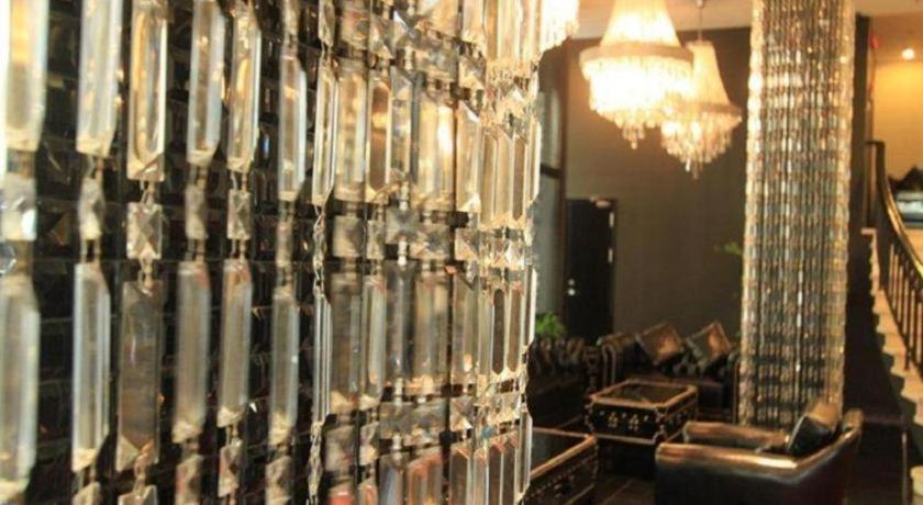 Hotel Elegance Bund 3*